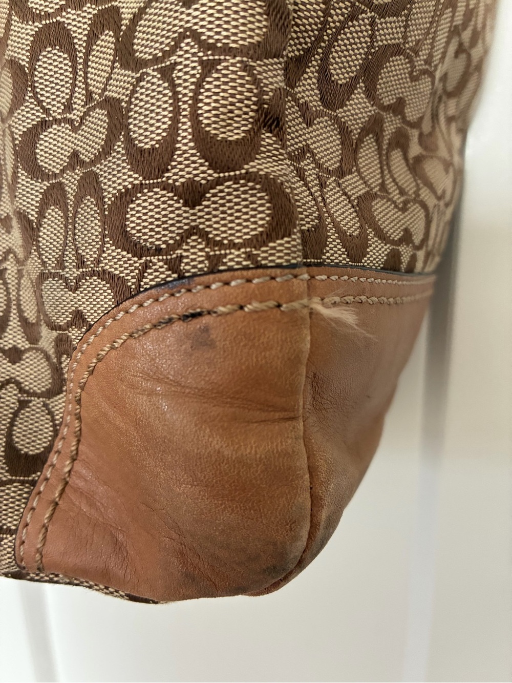 Coach Signature Canvas Laptop Tote Bag in Brown with Tan Leather Trim - Picture 12 of 16